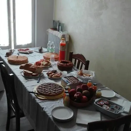 住宿加早餐酒店 Dormi Da Me Sul Mare 西维尔诺瓦·马尔凯