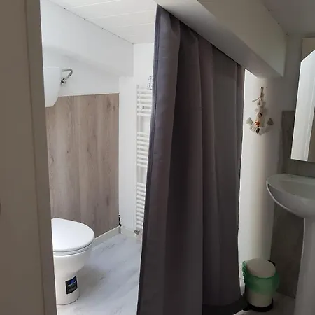 Dormi Da Me Sul Mare *